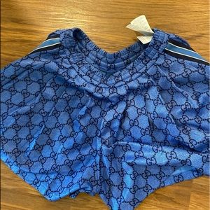 Never worn Gucci shorts